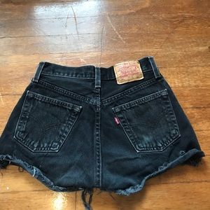VINTAGE high waisted Levi’s